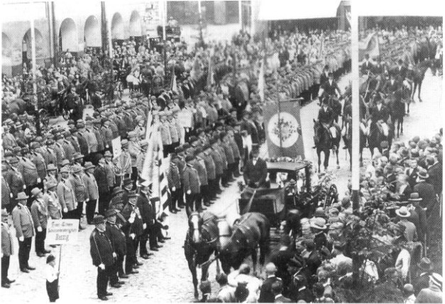 Festyn Zw.Strzel. w 1932.jpg