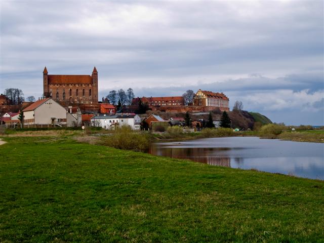 P4051147 (Small).jpg