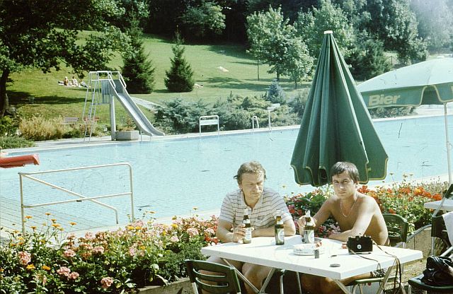 Basen na którym się kompałem 25 lat te.jpg