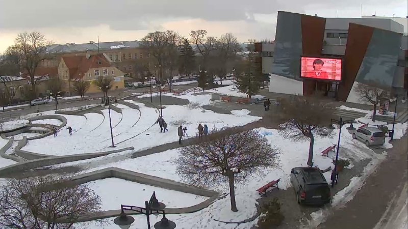 plac godz. 17 35.jpg