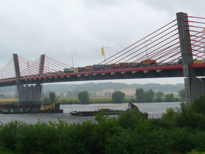 most, próba  obciążeniowa.jpg