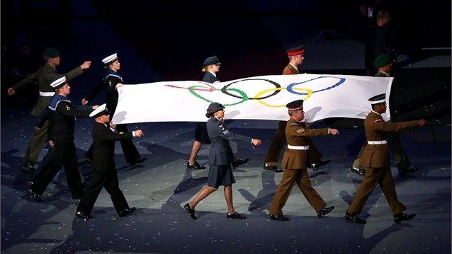 British-military-carry-the-Olympic-Flag.jpg