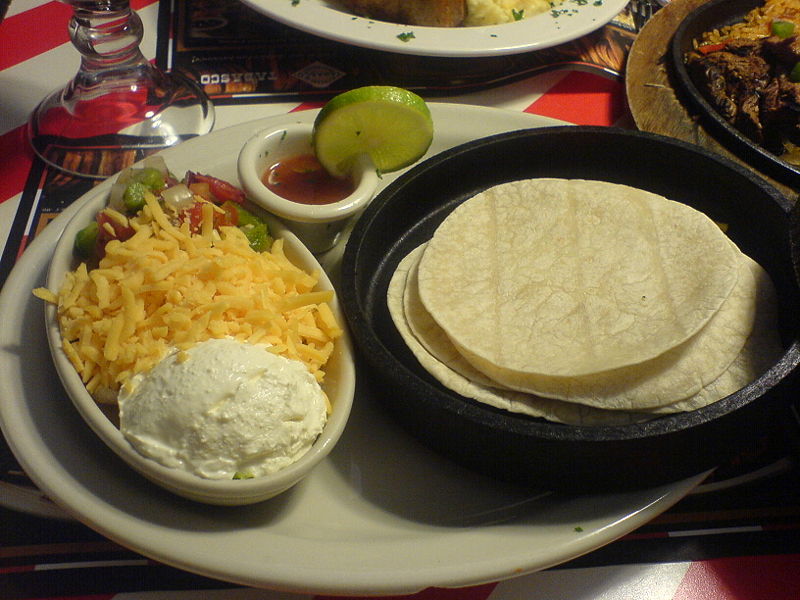 800px-Flickr_elisart_324248350--Fajita_condiments.jpg